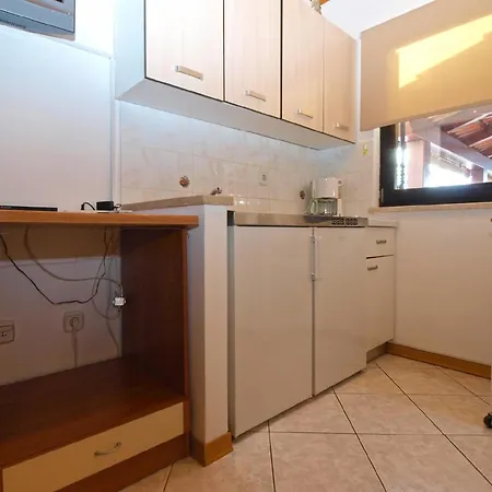 Fuer 3 Personen Ca 25 Qm In Fazana, Istrien Istrische Riviera Fazana
